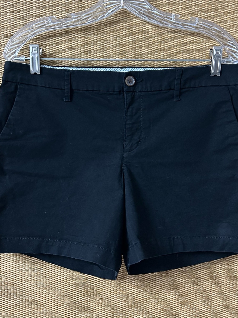 Old Navy Everyday Short Women's 8 Black